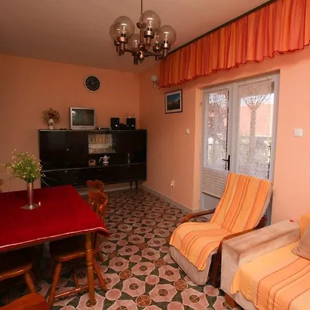 Spacious Summer House Appartamento