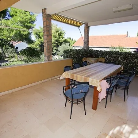 Spacious Summer House Appartamento *